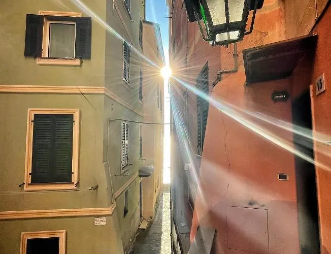 Da Un'antica Dimora Di Pescatori Sul Porticciolo Lägenhet Camogli