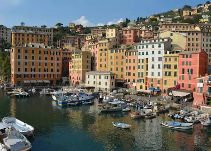 Da Un'antica Dimora Di Pescatori Sul Porticciolo